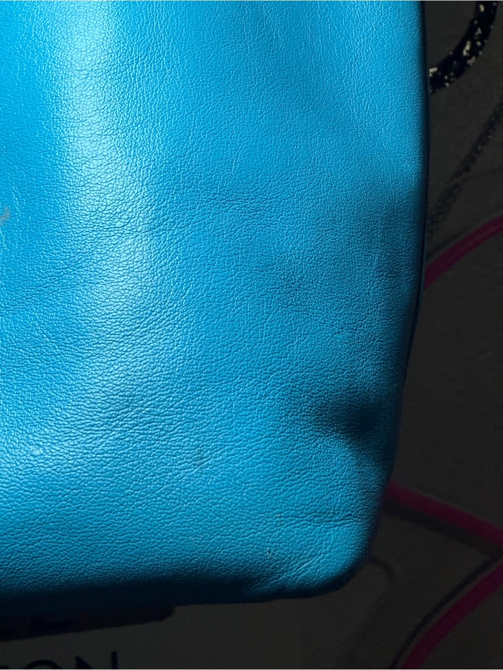 Brighton “Heart Stitch” reversible leather tote (vintage/Y2K-era Brighton) - Picture 4 of 8